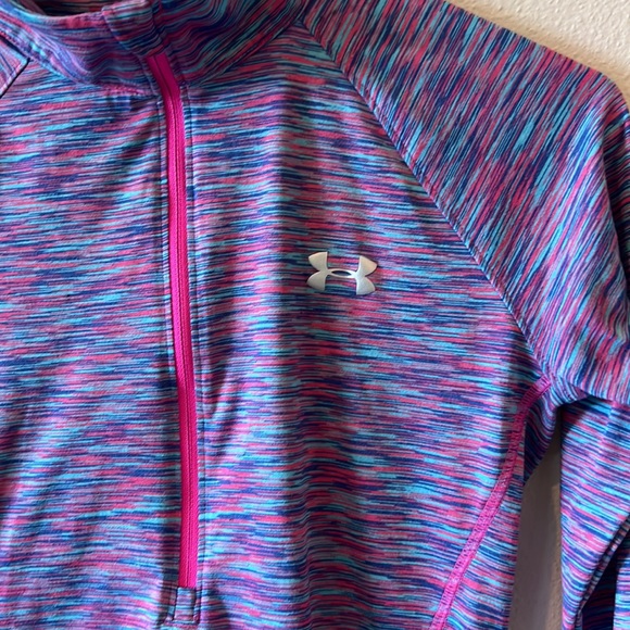 Under Armor Half-Zip Athletic Top - Picture 3 of 4